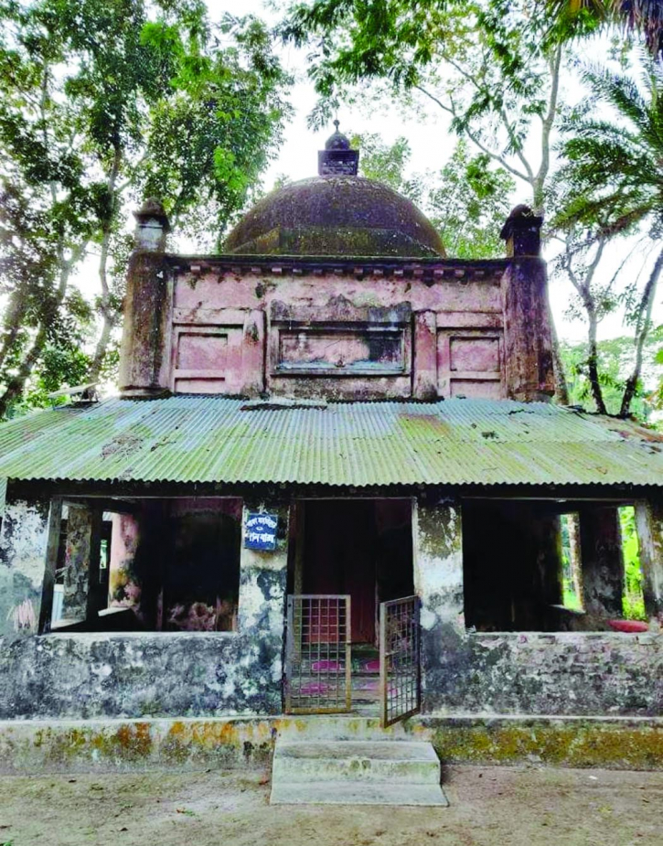 300 years old traditional Galua Paka Mosque of Jhalokathi