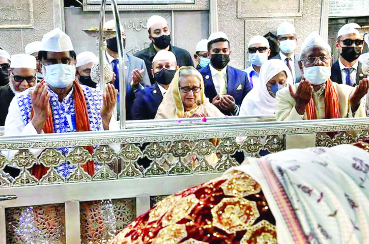 PM concludes India visit offering prayers at Ajmer Sharif