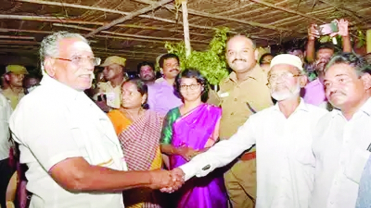 Hindus, Muslims      unite for temple festival          in Tamil Nadu