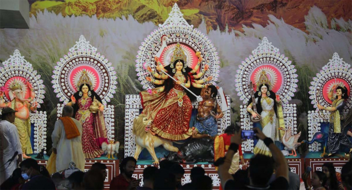 Home Minister: The whole country rejoiced in celebrating Durga Puja Home Minister: The whole country rejoiced in celebrating Durga Puja