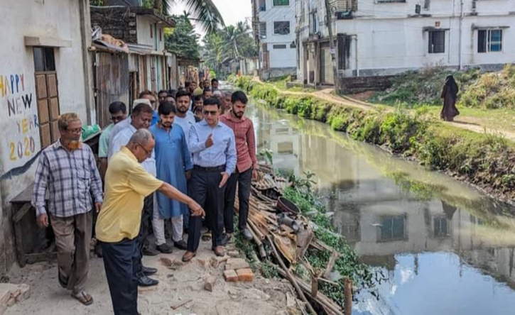 উন্নয়ন কাজের মান ও অগ্রগতি পরিদর্শনে মসিক মেয়র উন্নয়ন কাজের মান ও অগ্রগতি পরিদর্শনে মসিক মেয়র
