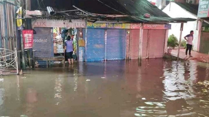 Heavy rain, upstream water inundate 70 villages in Feni