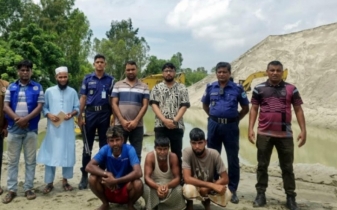 কালিহাতীতে অবৈধ বালু ঘাটে অভিযান, ৪ লাখ টাকা জরিমানা
