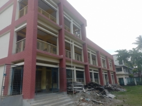বরিশালের (বাবুগঞ্জে) সরকারি প্রাথমিক বিদ্যালয় হস্তান্তরের পূর্বেই ছাদের পলেস্তারা খসে পানি নিষ্কাসন বরিশালের (বাবুগঞ্জে) সরকারি প্রাথমিক বিদ্যালয় হস্তান্তরের পূর্বেই ছাদের পলেস্তারা খসে পানি নিষ্কাসন