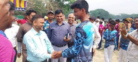 ময়মনসিংহে আন্তর্জাতিক ক্রীড়া দিবস উপলক্ষে   বর্ণাঢ্য র‍্যালি ও ক্রিকেট টুর্নামেন্ট অনুষ্ঠিত 