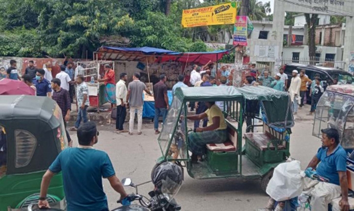 নোয়াখালী জনস্বাস্থ্য প্রকৌশল অধিদপ্তর উদ্যেগে  অবৈধ স্হাপনা উচ্ছেদ অভিযান 