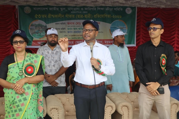 মাদক ও কিশোর অপরাধ থেকে তরুণ প্রজন্মকে রক্ষা করতে খেলাধুলার বিকল্প নেই: জেলা প্রশাসক