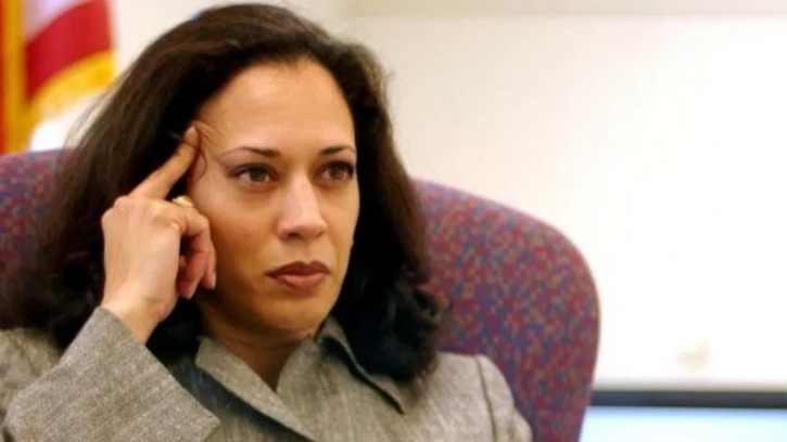 What Harris’s years as a prosecutor reveal about who she is now