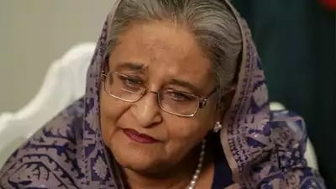 Hasina  sued in Ctg for threatening Dr. Yunus and Khaleda Zia