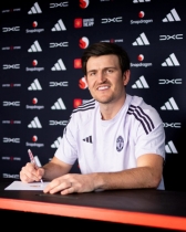 Harry Maguire signs new one-year contract at Old Trafford