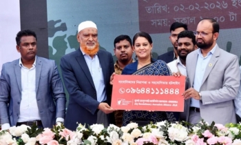 Journalists must be uncompromising on professionalism: Rizwana