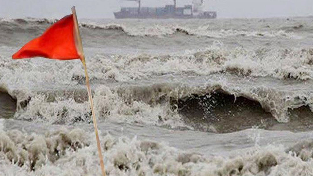 Signal No 2 for Bangladesh’s 7 river ports