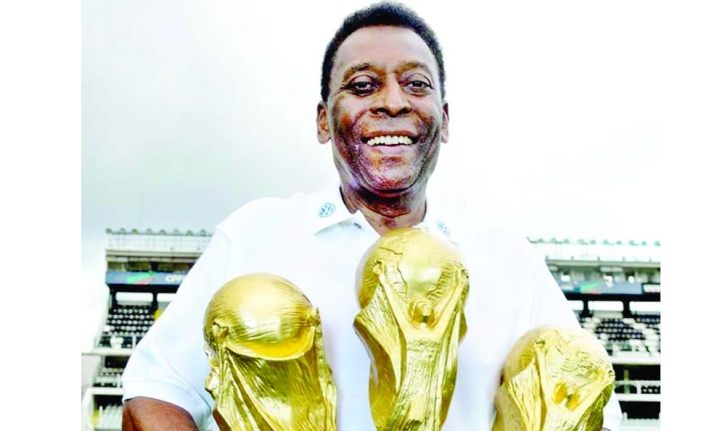 Football legend Pele dies at 82 Football legend Pele dies at 82