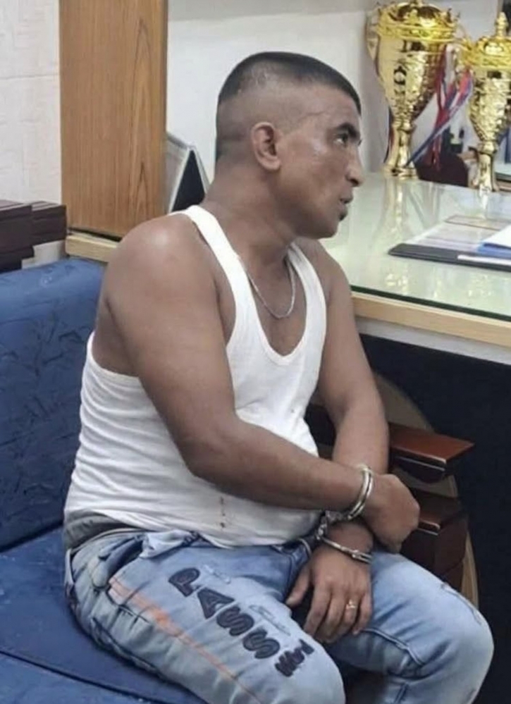 Police Officer Injured in Pickpocket Attack in Bogura, One Detained