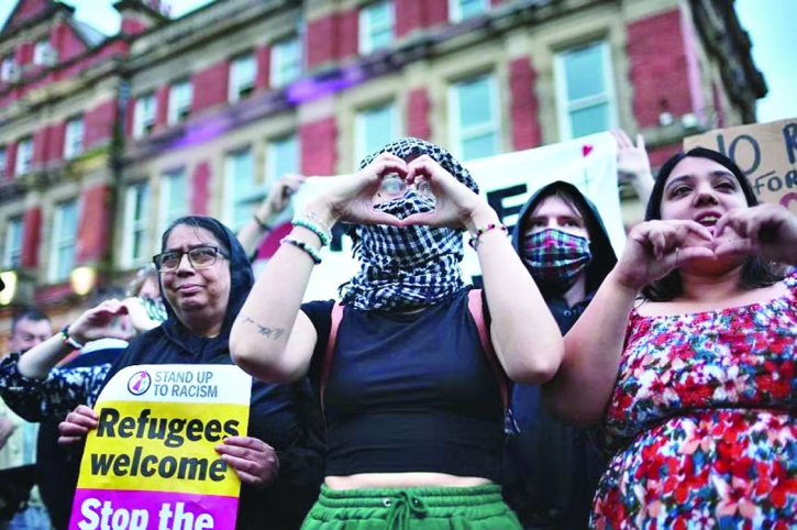 Fearful UK mosques on alert over far-right protests Fearful UK mosques on alert over far-right protests
