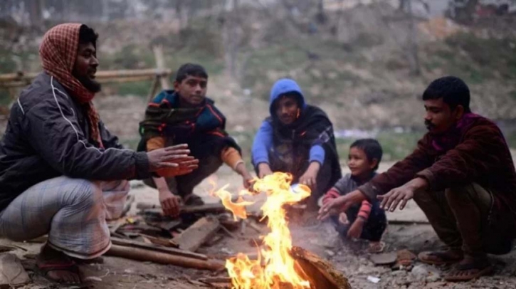 Panchagarh shivers as temperature drops to season’s low at 11.4°C Panchagarh shivers as temperature drops to season’s low at 11.4°C