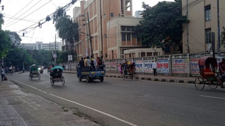 Quota reform: Public transport shortage hits Dhaka amid student protest Quota reform: Public transport shortage hits Dhaka amid student protest