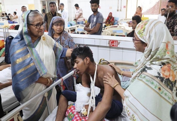 PM visits victims of mayhem at Pongu Hospital PM visits victims of mayhem at Pongu Hospital