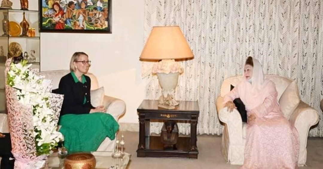 British High Commissioner Sarah Cooke meets Khaleda Zia