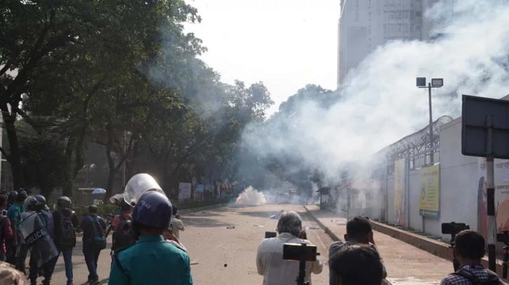 Case filed against 1,200 over Secretariat vandalism, attempted murder
