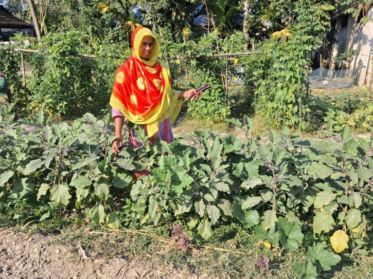 কুড়িগ্রামের হলোখানার সুভারকুটি গ্রামের নারীদের জন্য নার্গিসের লড়াই