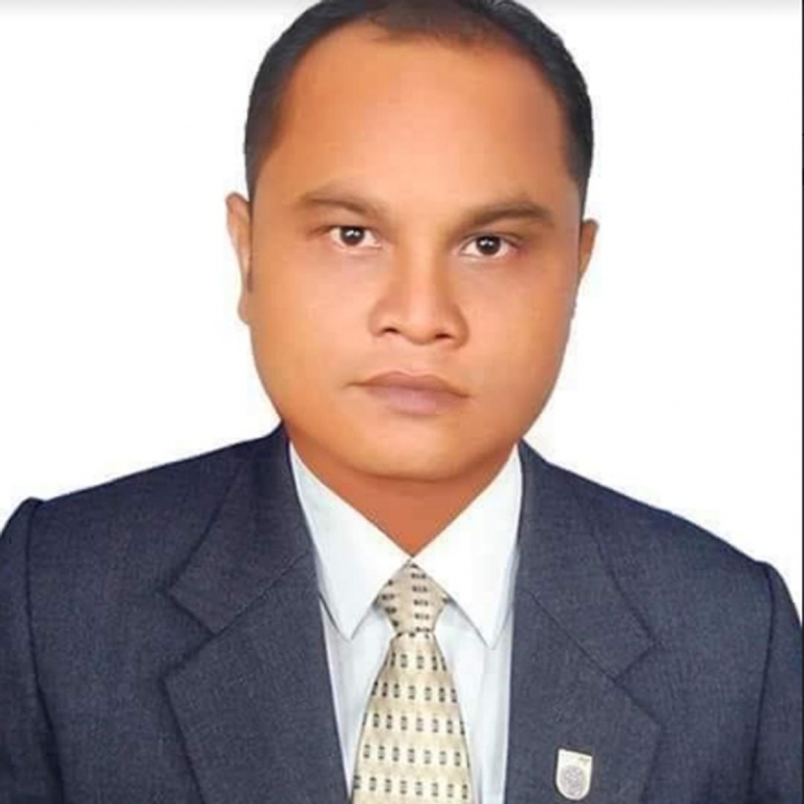 সবুজ ফুলপুর গড়তে নিরলস পরিশ্রম করে যাচ্ছেন বৃক্ষ প্রেমিক: তারাকী বাবুল সবুজ ফুলপুর গড়তে নিরলস পরিশ্রম করে যাচ্ছেন বৃক্ষ প্রেমিক: তারাকী বাবুল