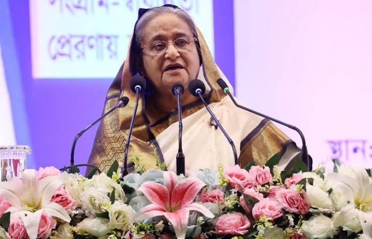 বঙ্গমাতা পাশে থাকাতেই জাতির পিতার সাফল্য অর্জন সহজ হয়েছে : প্রধানমন্ত্রী বঙ্গমাতা পাশে থাকাতেই জাতির পিতার সাফল্য অর্জন সহজ হয়েছে : প্রধানমন্ত্রী