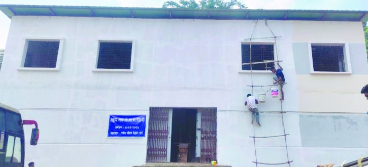 পাহাড়ের কৃষিপণ্য সংরক্ষণে কোল্ড স্টোরেজ নির্মাণ করছে পার্বত্য চট্টগ্রাম উন্নয়ন বোর্ড, ৮০ শতাংশ কাজ শেষ