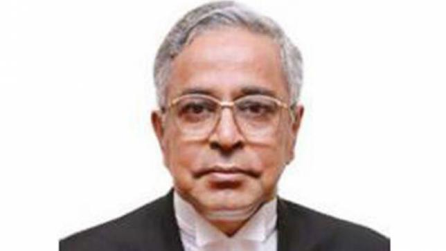 Judges, lawyers need not to wear black gowns amid Covid situation: CJ